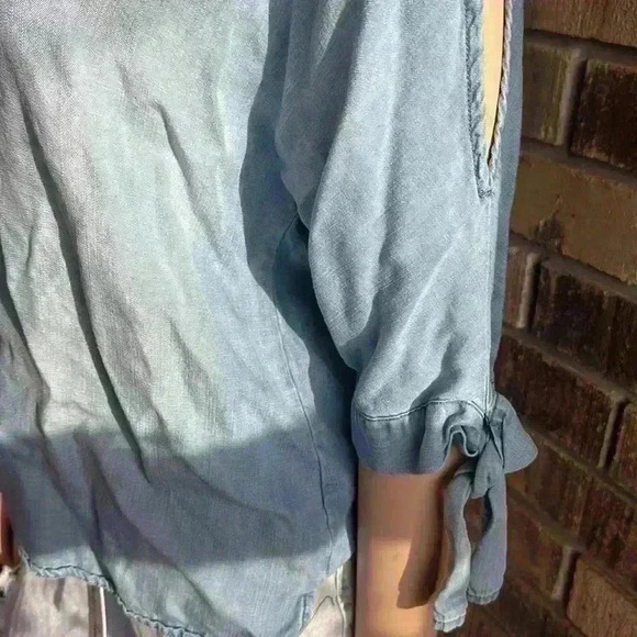 Velvet heart women's Mylee split- sleeve pullover blouse size M - Picture 4 of 6